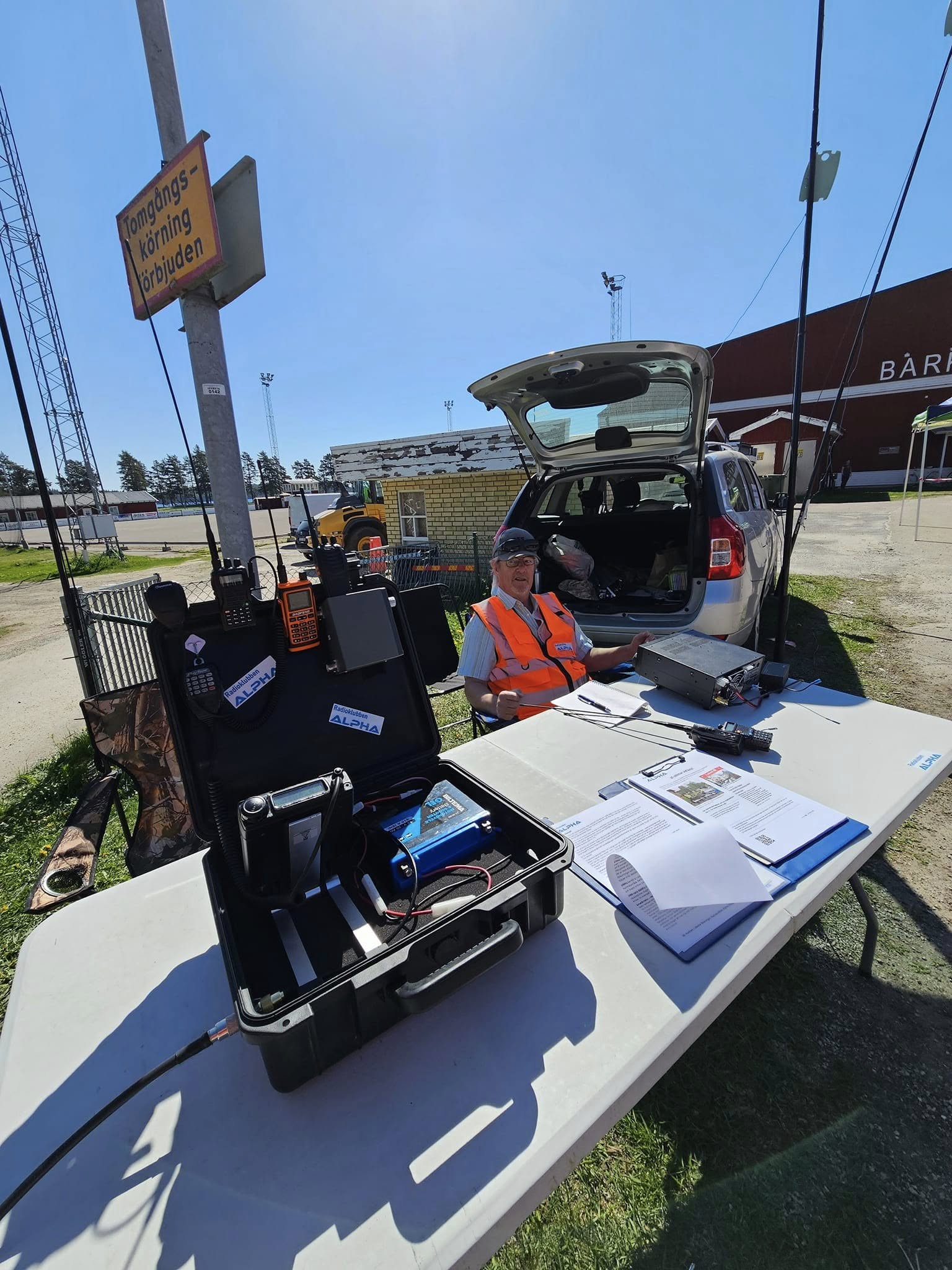 506461318_10233313719459182_1122742932709606116_n (1)