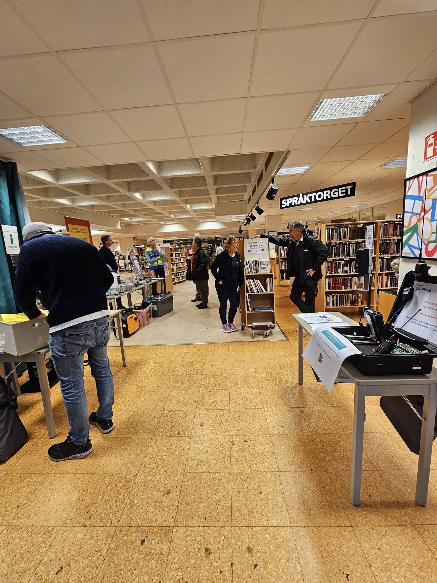 509435768_10233463983655693_8834357057766869942_n